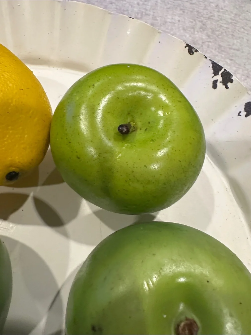 Vintage Faux fruits